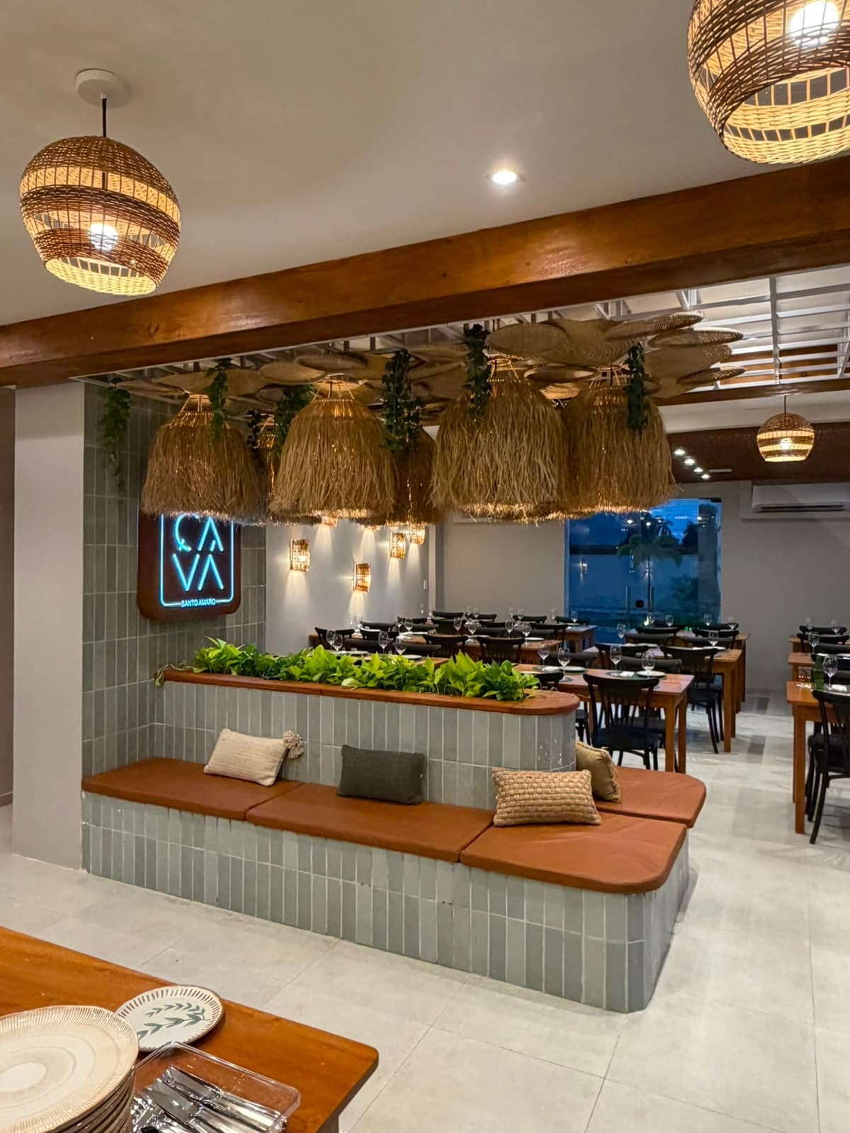 Fachada do ÇAVÁ Gastrobar