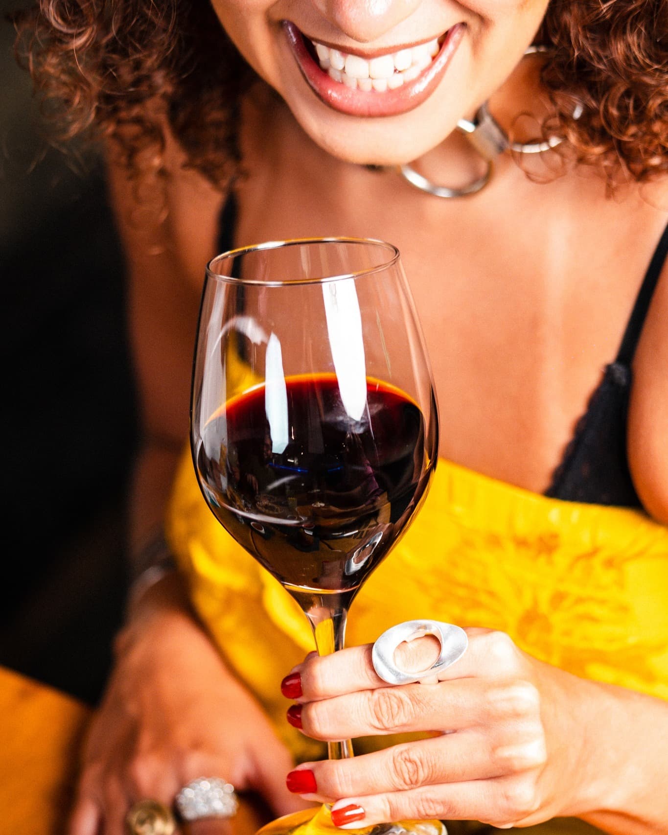 Taça de vinho tinto no Zedilla